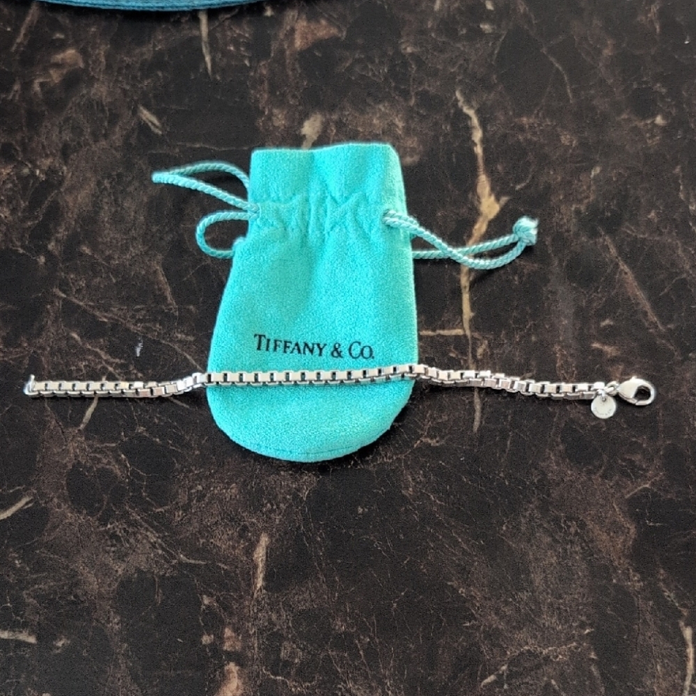 Tiffany & Co. Silver Box Linked Bracelet
